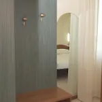Aurora كاستينازو