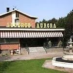 Aurora فندق