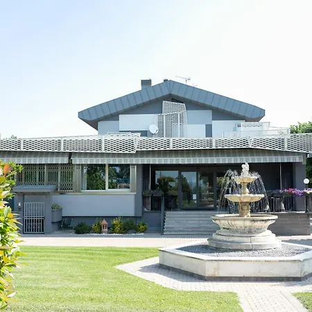 Hotel Aurora